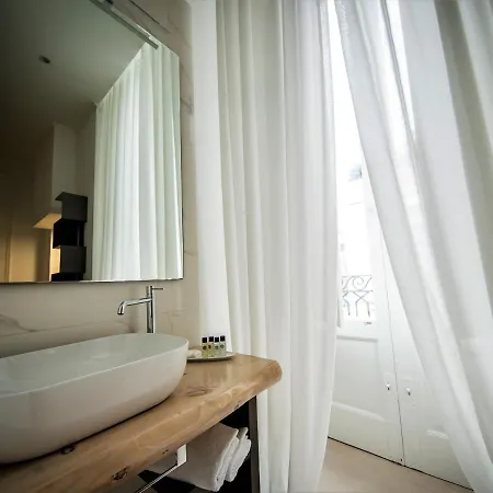 102 Bed and breakfast Bari