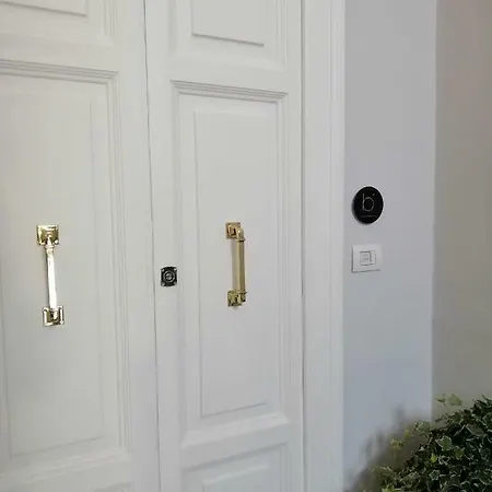 102 Готель типу 