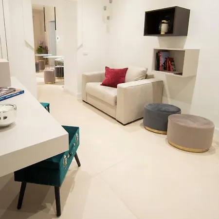 102 Отель типа 