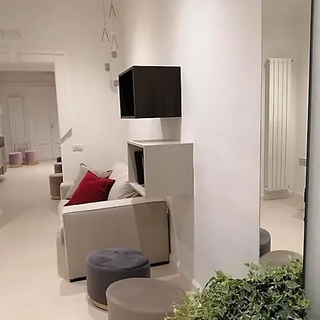102 Bed & Breakfast Bari