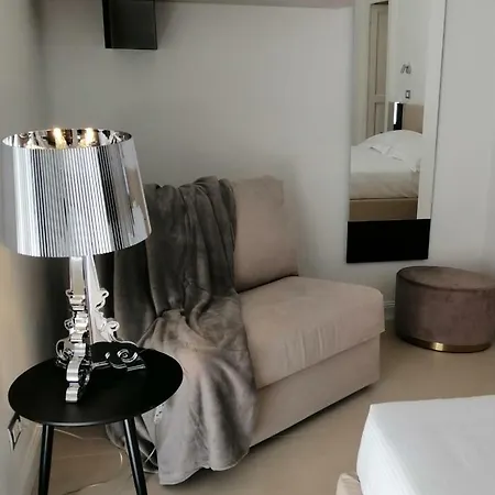 Bed and Breakfast 102 Μπάρι