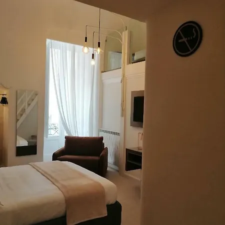 Bed and Breakfast 102 4*