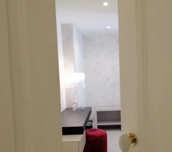 לינה וארוחת בוקר 102 4*