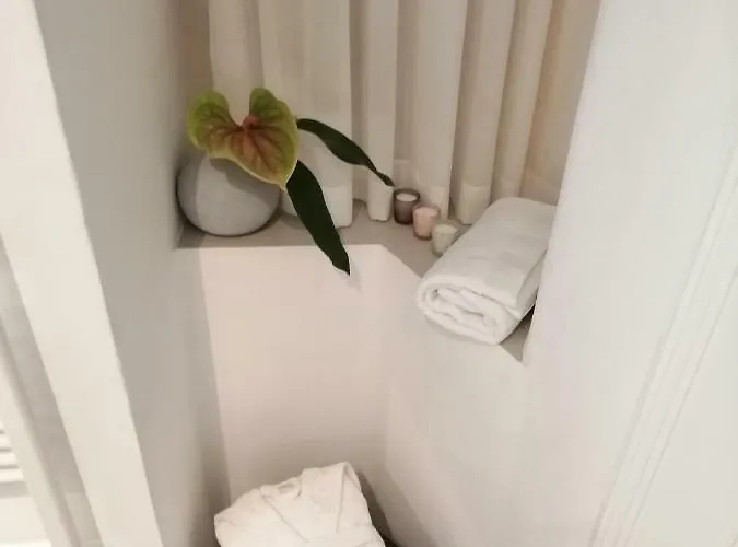 102 فندق مبيت وإفطار باري