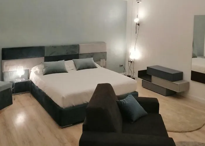 לינה וארוחת בוקר 102 4*