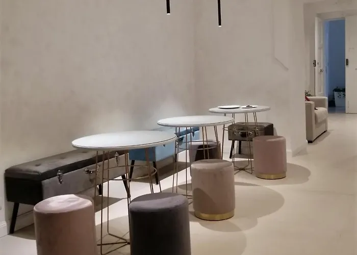 102 فندق مبيت وإفطار