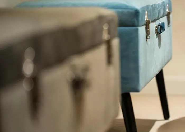 102 فندق مبيت وإفطار 4*